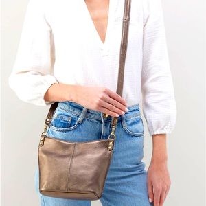 HOBO small crossbody on color pewter/metallic NWT